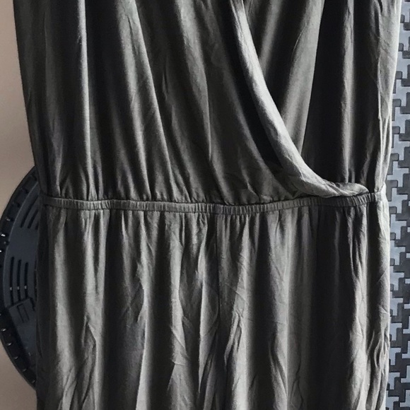 Forever 21 jumpsuit -New✨ - Picture 5 of 6